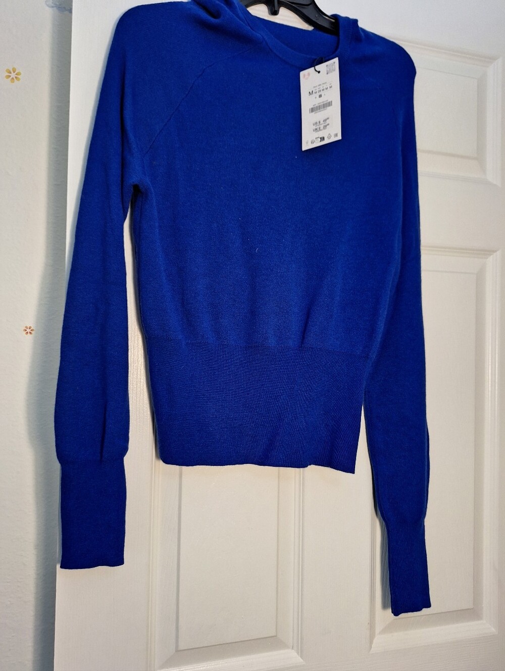 Zara Women  Hooded Jumper Color Bluish Size L